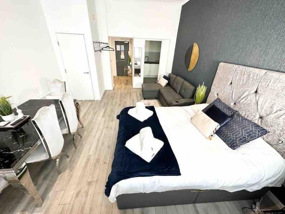 Align Lux Apartments, Liverpool City Centre Bagian luar foto
