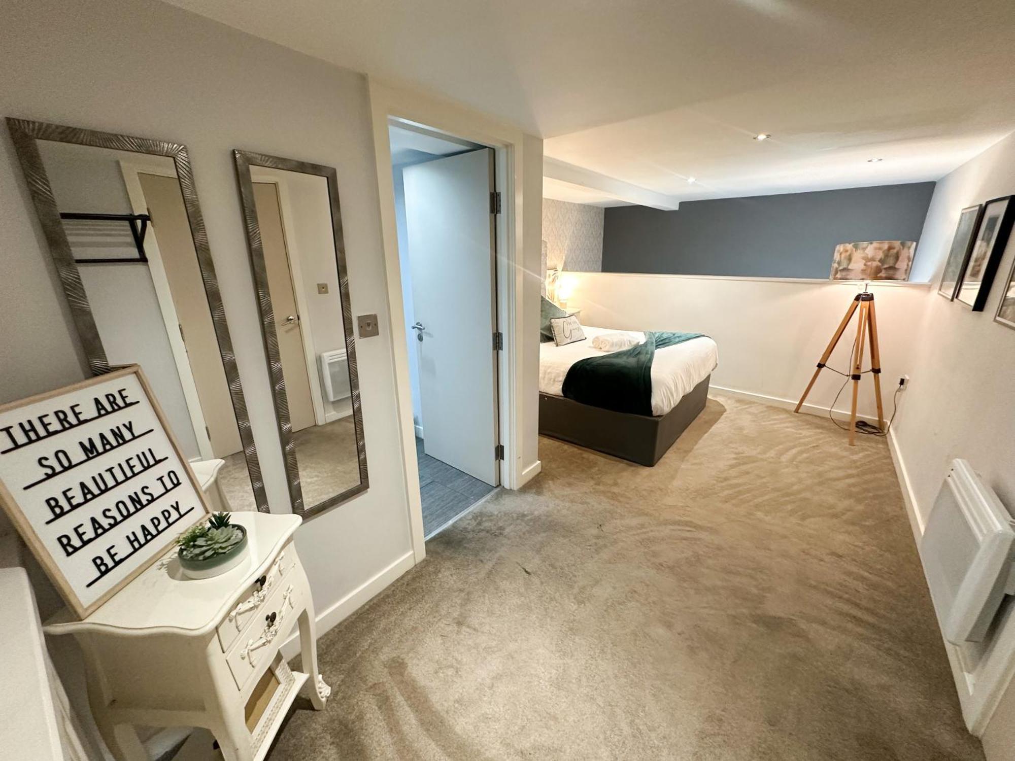 Align Lux Apartments, Liverpool City Centre Bagian luar foto